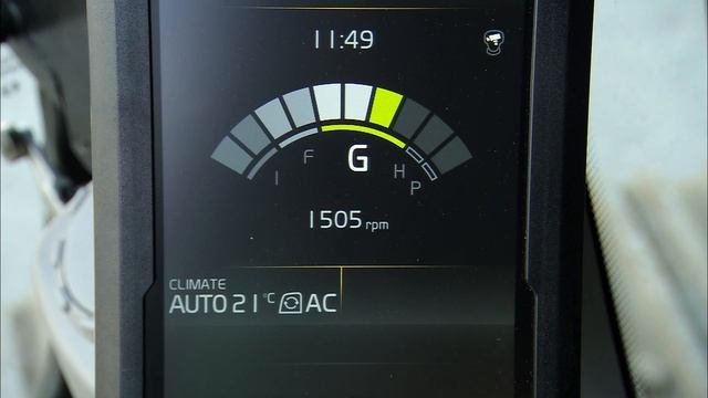 Instruments and controls – Volvo Crawler Excavators E-series – Basic operator training – 10/12 смотреть онлайн