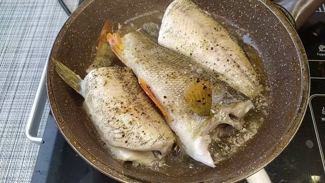 Как пожарить рыбу? Жареная щука без муки смотреть онлайн