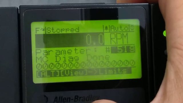 Allen-Bradley частотник , параметры (Правый) смотреть онлайн