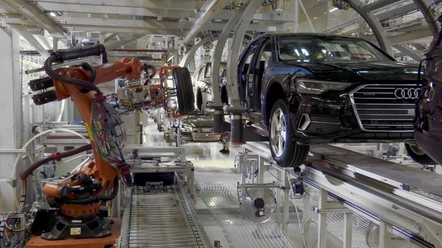 Production at Audi at the Neckarsulm site смотреть онлайн