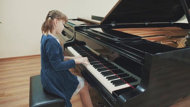 Полина Карпова 10 лет (2019г) Сочинение Воспоминания о мгновениях лета Исполняет автор смотреть онлайн