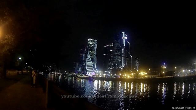 От Международной до Арбатской, вечерняя прогулка по Москве // 27 августа 2017 года смотреть онлайн