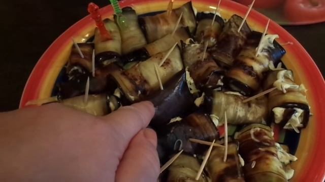 Готовлю. Закуска из баклажанов. смотреть онлайн