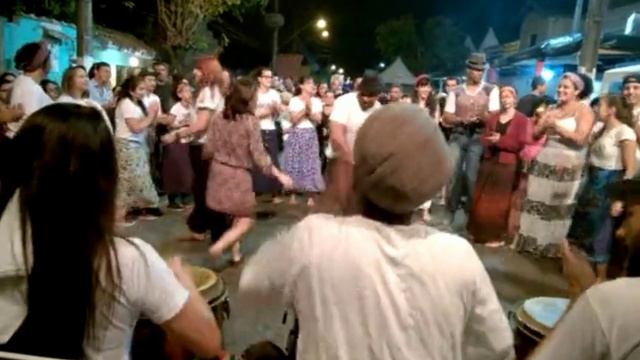 Маша Иткина - Мотивчик (A nigndl ) Шутливая еврейская песенка смотреть онлайн