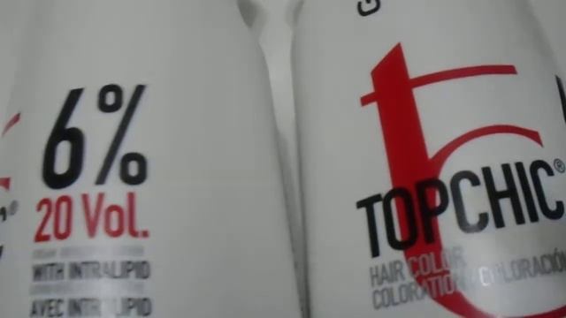 Goldwell Topchic Hair Color Coloration Cream Developer Lotion includes free Sleek Tint Brush 32 oz смотреть онлайн