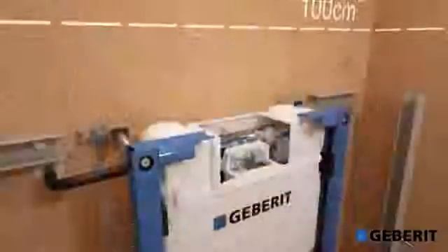Установка инсталляции для подвесного унитаза Geberit Duofix Kappa 15 смотреть онлайн