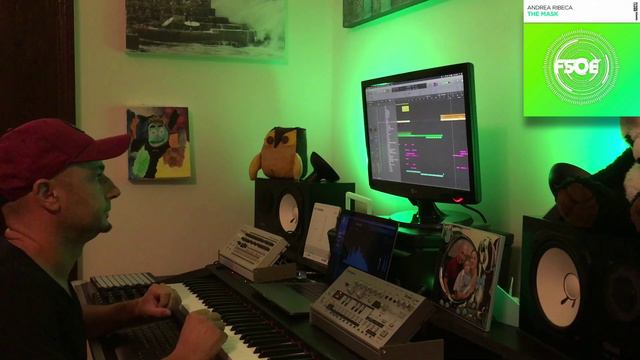 Andrea Ribeca - The Mask (Live) смотреть онлайн