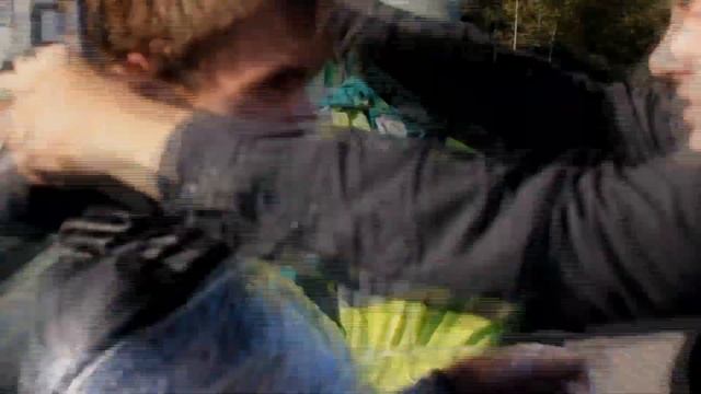 Примотали парня скотчем к корчу из Жигулей, Погоня за Хайпом! смотреть онлайн