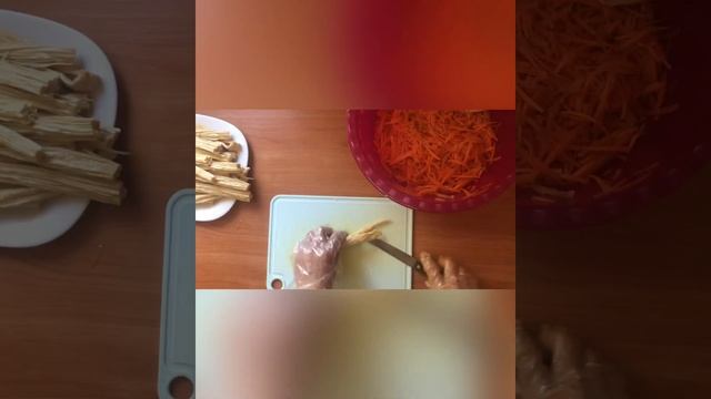 Салаты с Клубникой