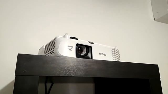 Стоит ли покупать лампу для проектора на Алиэкспресс? смотреть онлайн