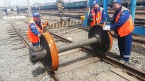 Смена колёсной пары. Люфтовка вагона???✈️??✊??????