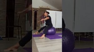 ЛФК занятие на фитболе и с гимнастической палкой