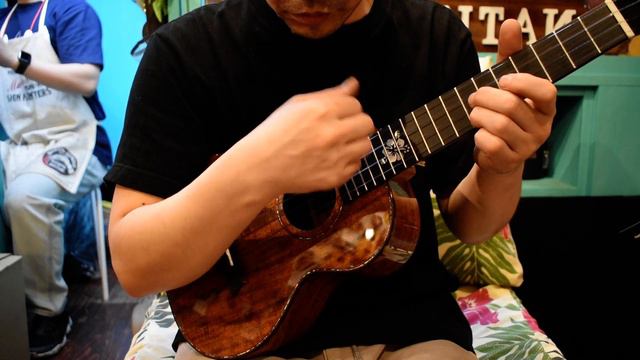NEW/Enya Music EUT-K5 Tenor #03@ukuleleshoptantan смотреть онлайн