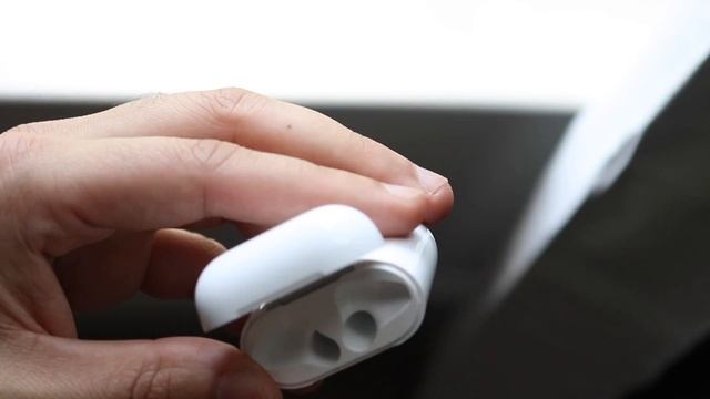 How To Fix AirPod Battery Drain! (2021) смотреть онлайн