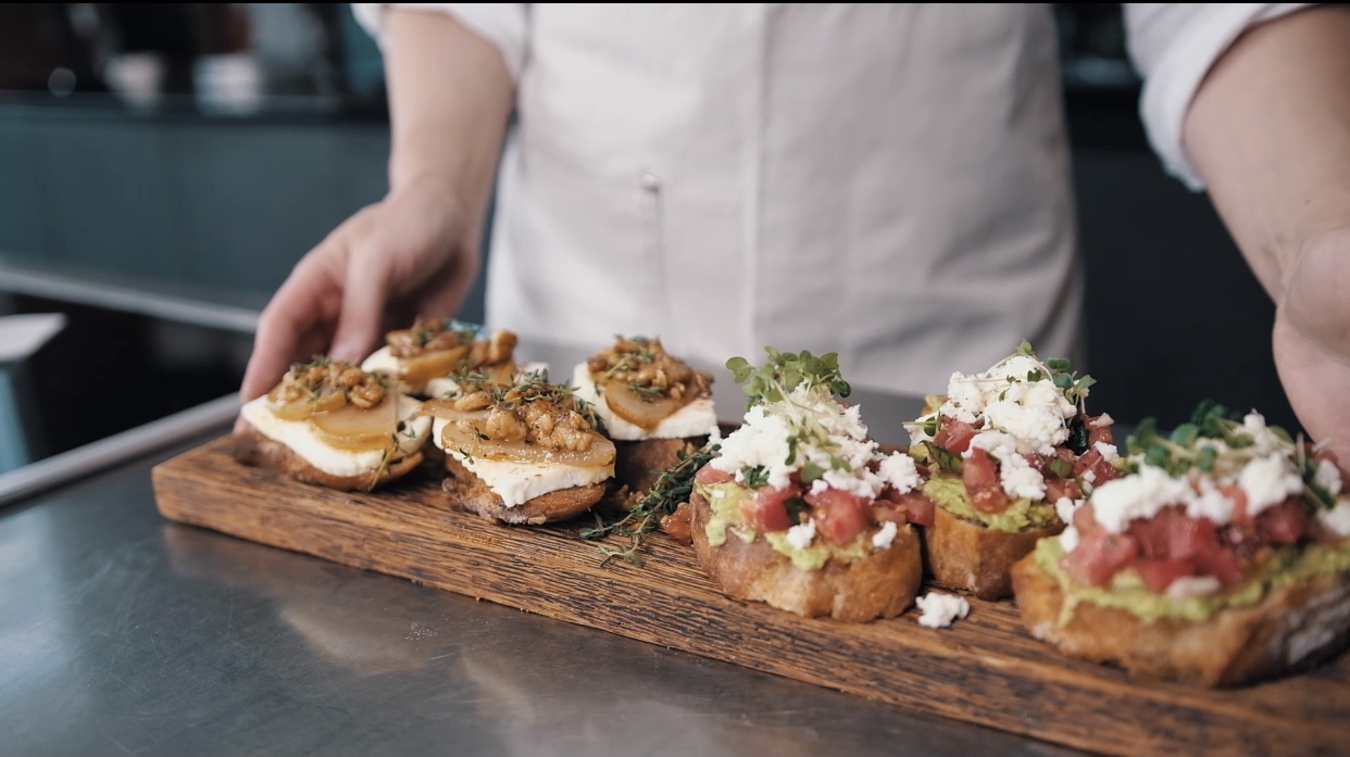 Брускетта с сыром 