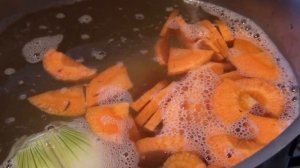 УХА ИЗ СЕМГИ. УХА ИЗ КРАСНОЙ РЫБЫ. САМЫЙ ВКУСНЫЙ И ПРОСТОЙ РЕЦЕПТ