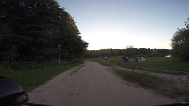 Еду Купаться На Лебедянский Пруд В Измайловский Лес смотреть онлайн