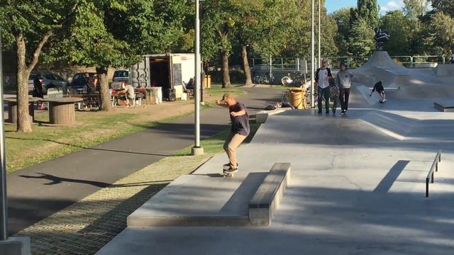 "When you get the perfect balance cheat in THPS" смотреть онлайн