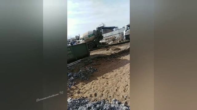 Работа на миксере. Рабочие моменты смотреть онлайн