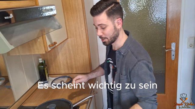 🍝 SPAGHETTI AGLIO E OLIO: SO SCHMECKT ES AM BESTEN! - SIMPLE KITCHEN смотреть онлайн