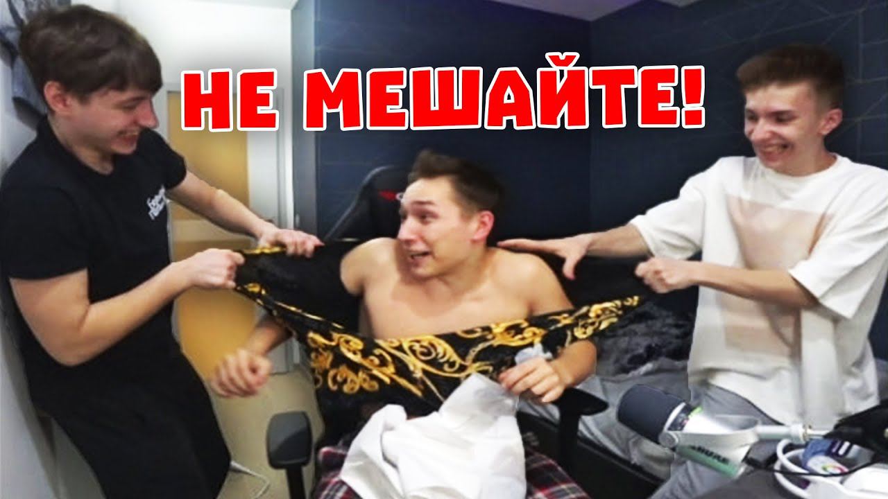 Майнкрафт но ДОМЕР и РУДА МЕШАЮТ Мне СНИМАТЬ ВИДЕО... смотреть онлайн