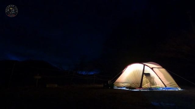 -3°C ACAMPAMENTO DE INVERNO NO MIKAWAKOYAMABIKO CAMPGROUND. смотреть онлайн