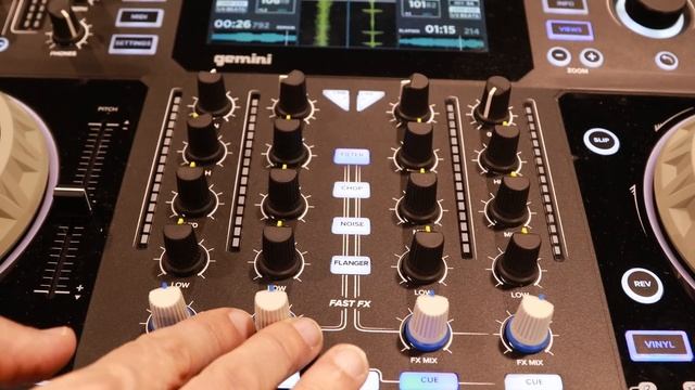 Gemini SDJ-4000 Standalone System First Look - #NAMM2019 - Denon DJ Prime 4 On The Cheap? смотреть онлайн
