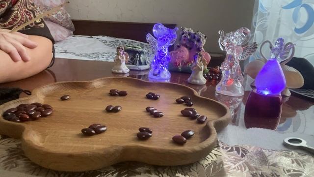 [ГАДАНИЕ НА БОБАХ] Его чувства к Вам сегодня смотреть онлайн