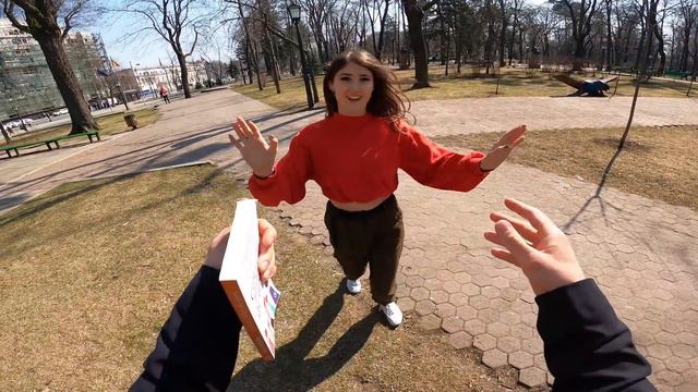 THIS COMPLETELY CRAZY GIRL WANTS ME TO BE HER BOYFRIEND (Romantic Parkour POV Love) смотреть онлайн