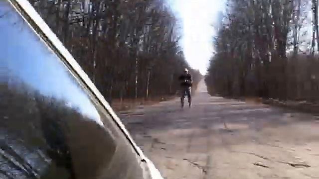 100 км/ч на роликах за машину смотреть онлайн