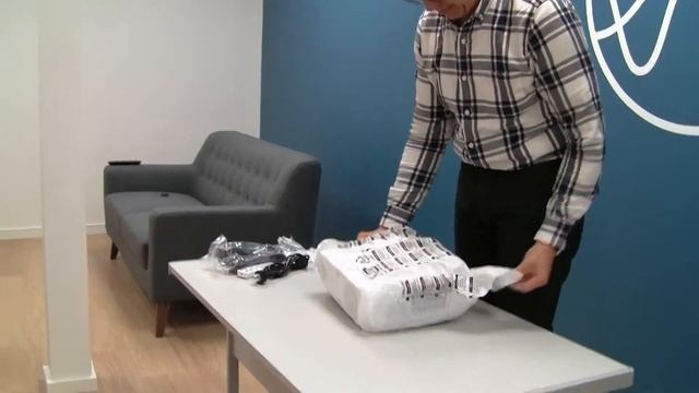 ViewSonic PX727-4K Projector Unboxing смотреть онлайн