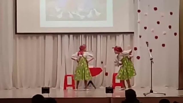 русский танец"кумушки" смотреть онлайн