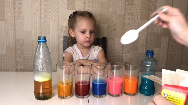 Цветная пена Делаем своими руками Опыт для детей смотреть онлайн