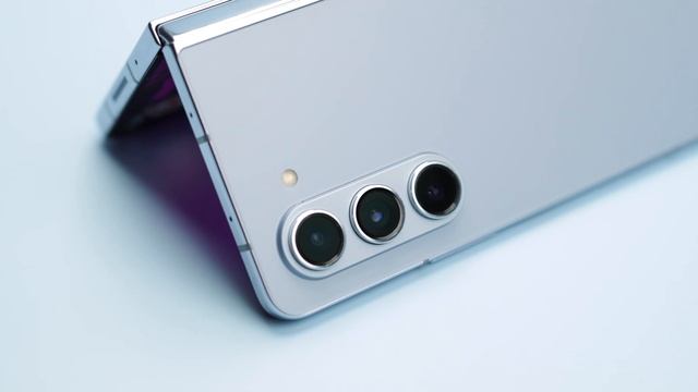 Samsung Galaxy Z Fold5 - Mala unapređenja, veliki korak napred смотреть онлайн
