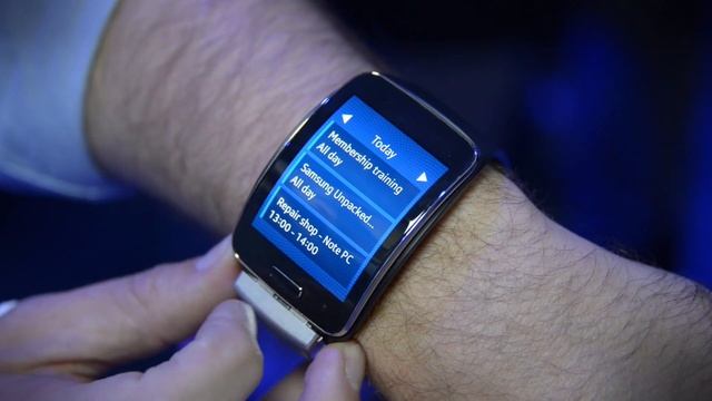 Samsung Galaxy Gear S - Hands On смотреть онлайн