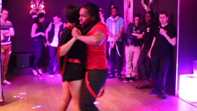 FRANCE KIZOMBA TOUR FINALE NORD Laurent et Adeline passage kiz смотреть онлайн