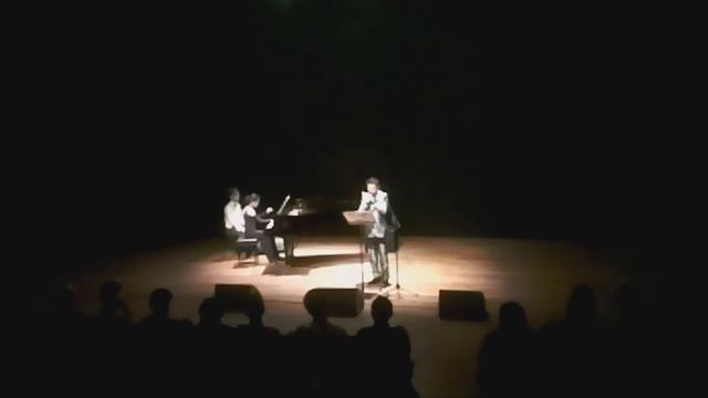 Rhapsody in blue Owen Ho смотреть онлайн