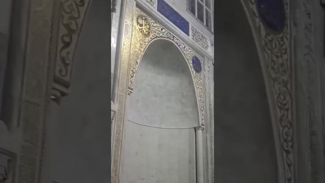 Чтение Корана перед Таравихом в Махачкале смотреть онлайн