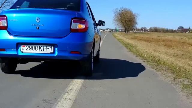 Renault Logan II смотреть онлайн