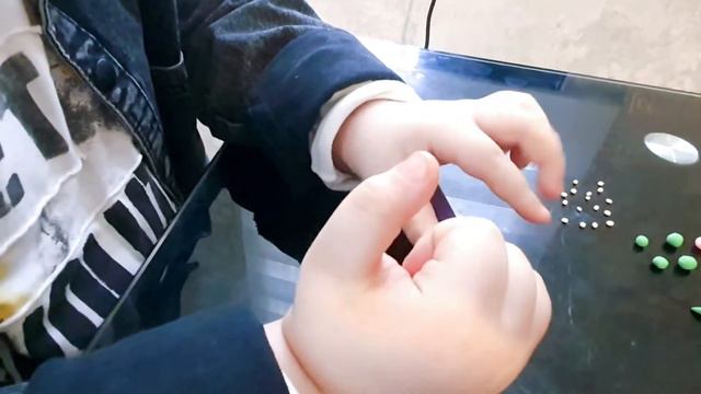 Тиранозавр Рэкс из пластилина, видео урок от Богдана. смотреть онлайн