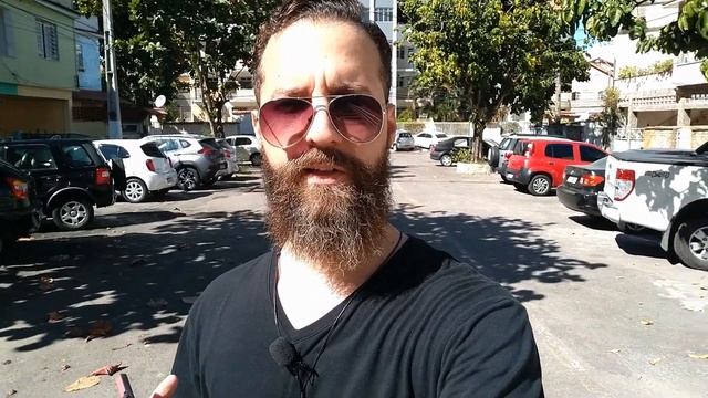 Windows rodando via Docker? DDE pra PC fraco? Bodhi Linux é bom? RikerLinux Responde 02 смотреть онлайн