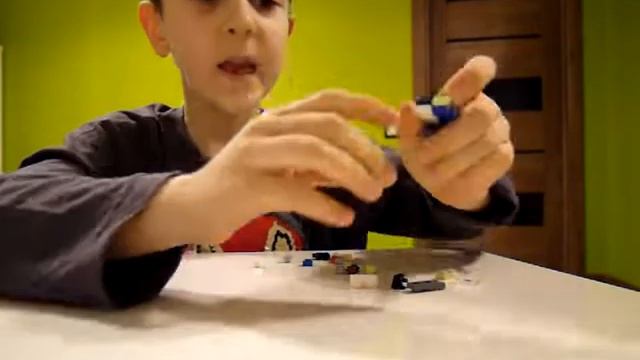 ЛЕГО трансформер. Как быстро собрать машинку-робот [TamerlanTV #LEGO мастер] смотреть онлайн