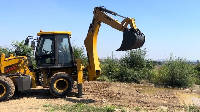 Shanmon WZ 30-25 Backhoe Loader Operating Video смотреть онлайн