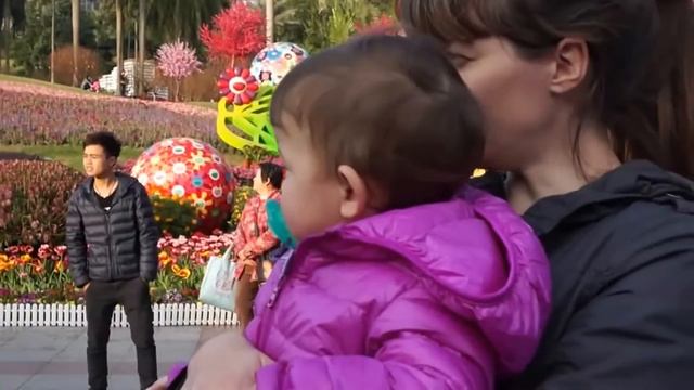 Парк цветов у горы Байюнь. Гуанчжоу смотреть онлайн
