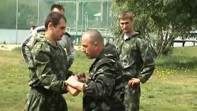 Штурмовой бой ГРОМ. Видеоурок. Удар головой смотреть онлайн