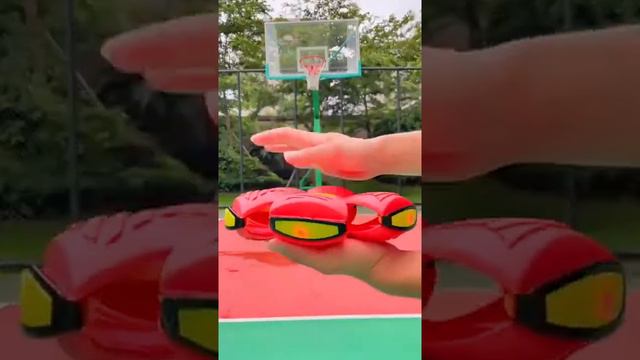 Flying Disc Ball#Follow#toyplane #kidstoys #fun #kids #ferventoys смотреть онлайн