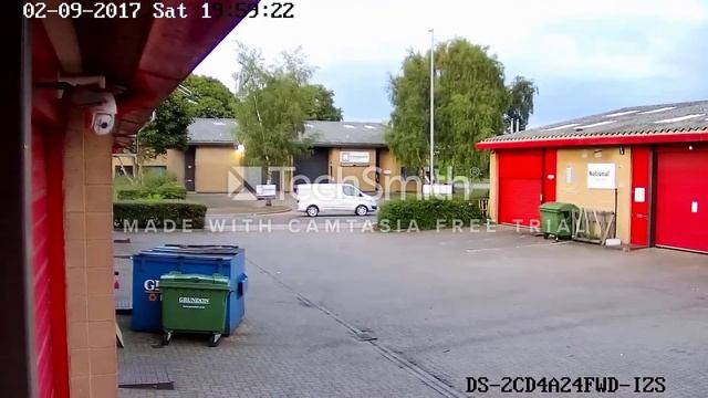 HikVision DS-2CD4A24FWD-IZS 2MP 4.7-94mm Lens Zoom Demonstration смотреть онлайн