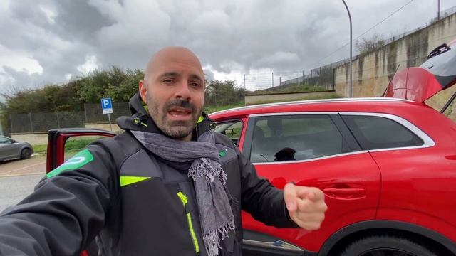 RENAULT Kadjar dCi 130CV Energy Bose смотреть онлайн