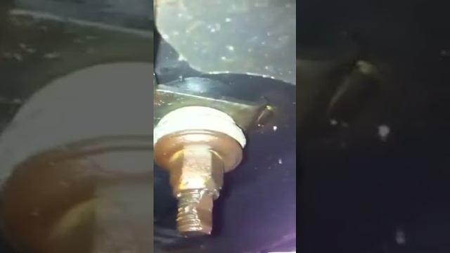 2000 Nissan Sentra Damaged Bushing смотреть онлайн