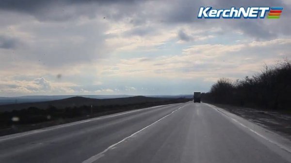 Вдоль трассы Керчь-Феодосия частично вырубили лесополосу